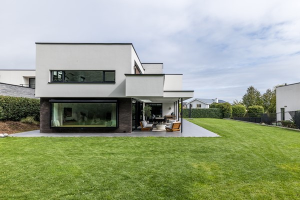 Foto - Te koop: Imposant ontworpen villa uit 2023 die alles te bieden heeft: luxe, comfort en duurzaamheid in de geliefde nieuwbouwwijk Park Hoogveld